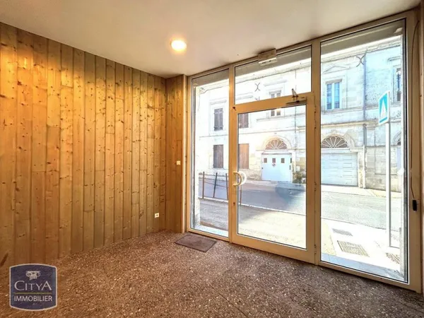 Location / Local commercial - 59 m²