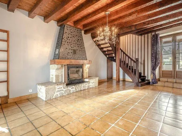 Maison 6 pièces 160 m²