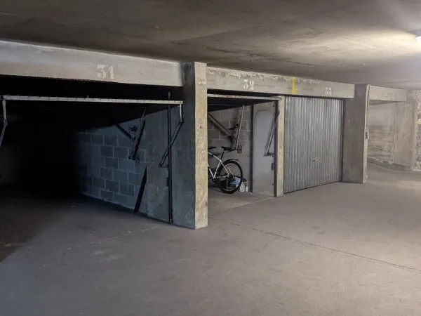 Loue parking