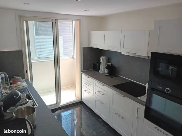 Chambre à louer 400e tout compris, tout confort, au calme