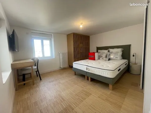 Loue suite premium 16,9m2 1er étage en colocation maison - 180m² - Lorient Merville