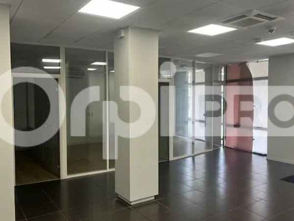 Bureaux 130 m²
