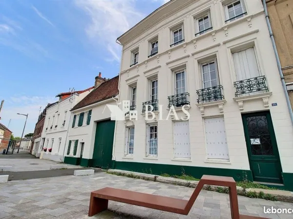Bureaux 56 m² Pont-de-l'Arche
