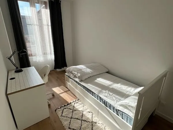 Colocation 1 chambre disponible