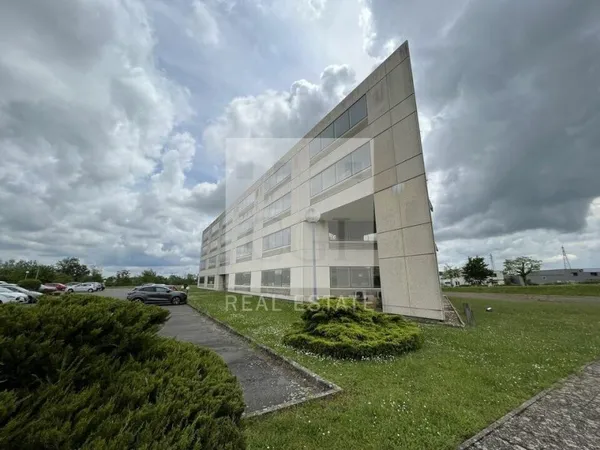 BUREAUX à LOUER