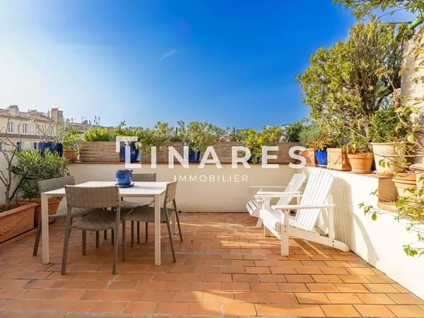 BUSSOLA - Appartement duplex T5 de 200m² - Terrasse 15m² - Cave - 13002 Sadi-Carnot