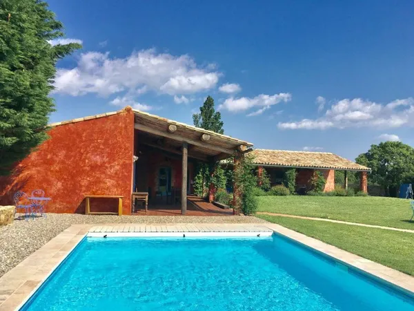 Maison 6 pièces 220 m²
