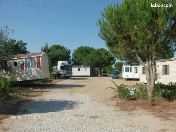 A loué a argeles sur mer terrains commercial ou dépôt