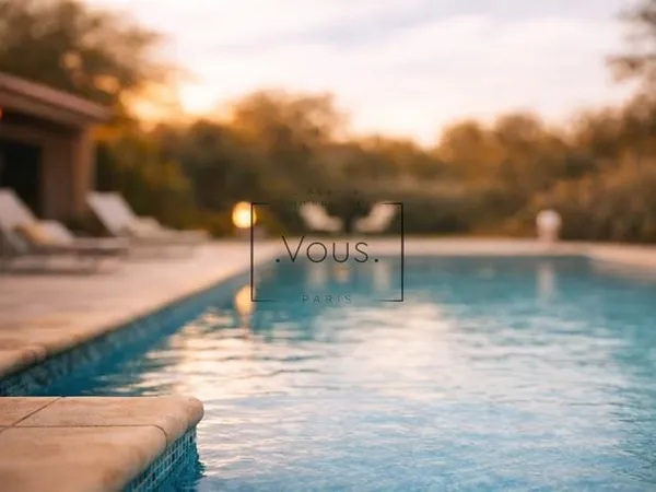 Villa 7 pièces 230 m²