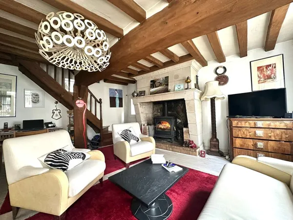 Maison ancienne bords de Loire sur Blaison Saint Sulpice avec jardin et gîte rénové à seulement 8 mi