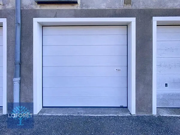 Garage Fougeres 17 m2