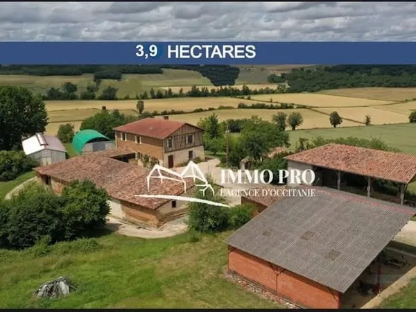 Propriété 5 pièces 260 m²