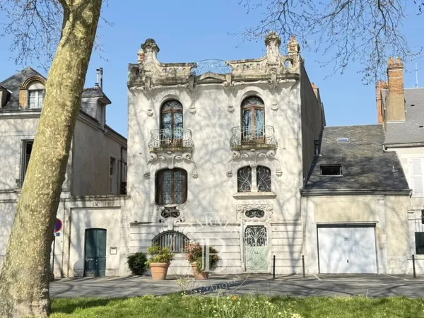 ORLÉANS CENTRE - VUE LOIRE, MAISON ART NOUVEAU