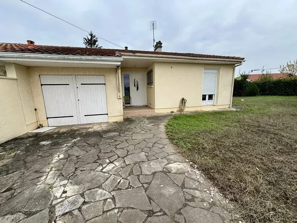 MAISON PLAIN PIED sur 500 m² louée