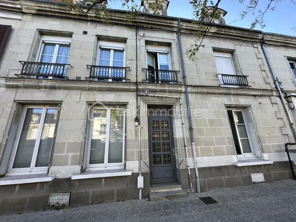 Immeuble 6 pièces 136 m²