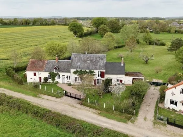 Villa 11 pièces 246 m²