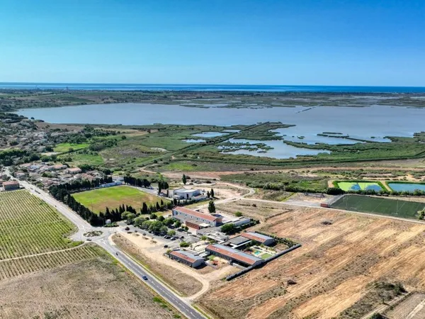 Terrain en lotissement 281 m²