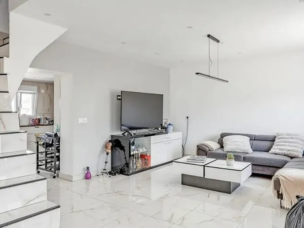 Maison 4 pièces 83 m²