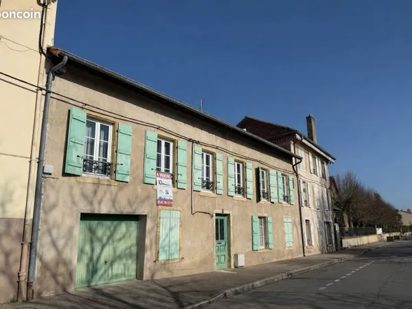 Maison de village 5 pièces 219 m²