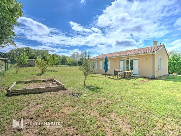 Maison au calme proche de Branne