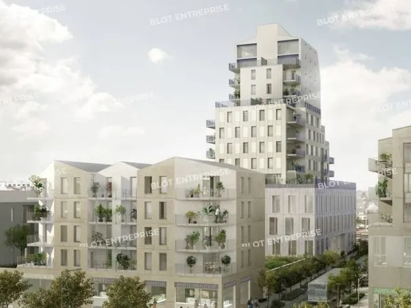 Bureaux 618 m²