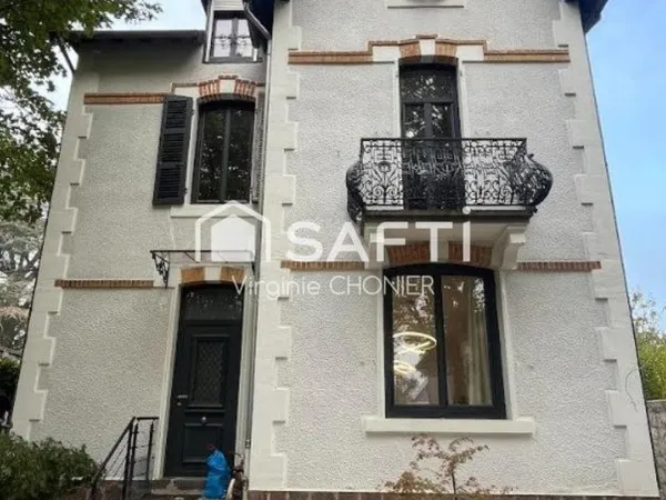 Maison de maître rénovée en excellent état