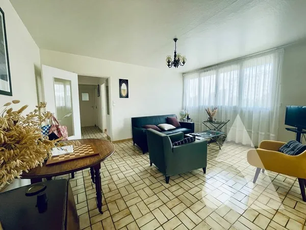 Appartement lumineux, Troyes 3 pièce(s) 71.54 m2
