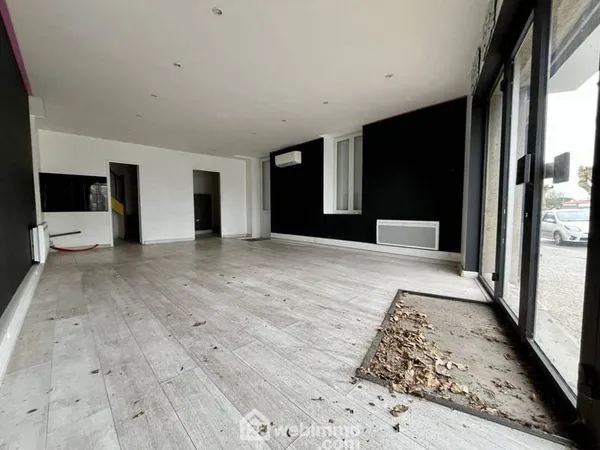 Local commercial 50 m²
