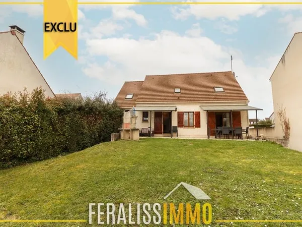 Belle maison familiale avec grand jardin !