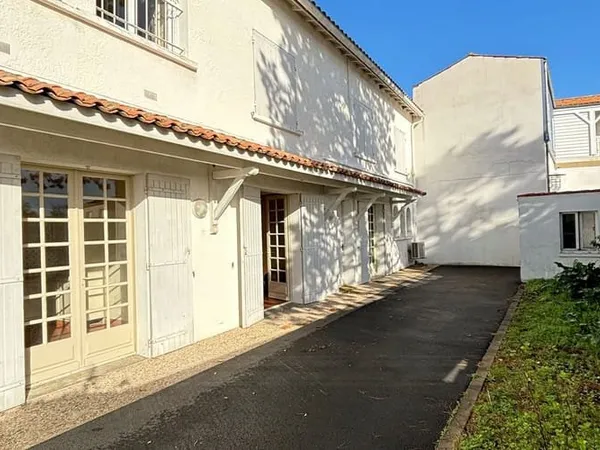 Maison 5 pièces 130 m²