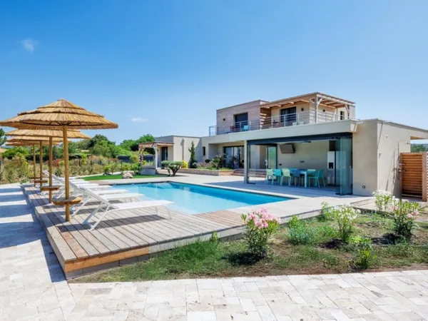 Villa neuve au coeur de Cala Rossa