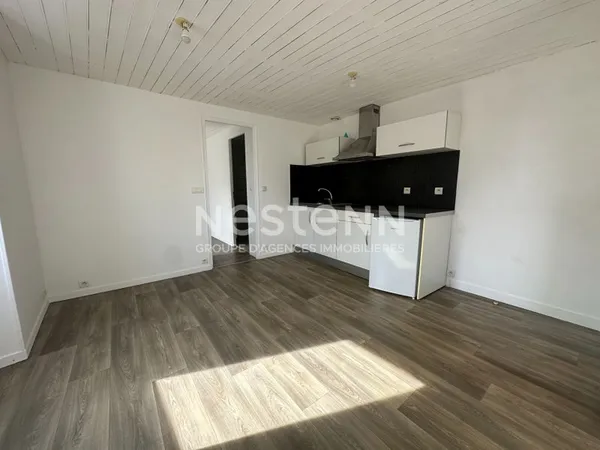 A LOUER-APPARTEMENT T2-LOCMINE