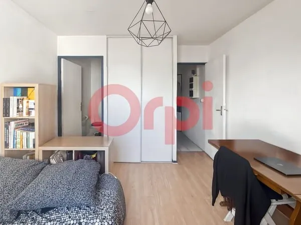 Studio 1 pièce 18 m²