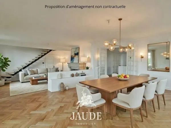 Duplex de 137m2 Carrez (200m2 au sol) avec TERRASSE (61m2) V