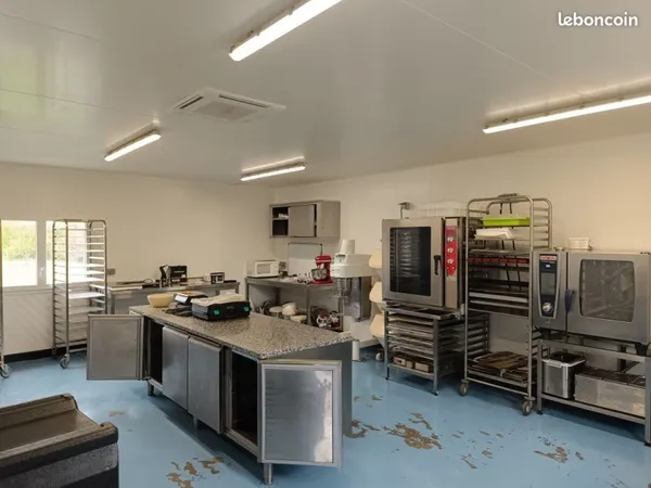 A louer Laboratoire de pâtisserie équipé