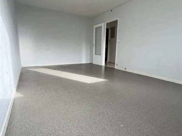 Appartement Lons Le Saunier - 1 pièce - 35 m²