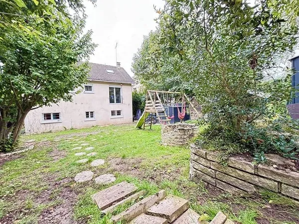 Maison 6 pièces 110 m²