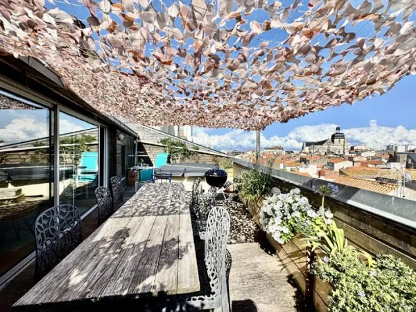 Appartement 5 pièces 171 m²