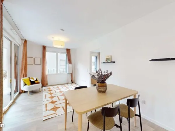 Appartement 1 pièce 63 m²