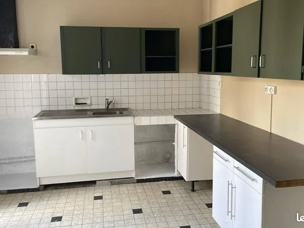 Appartement T2 beaumont sur Sarthe