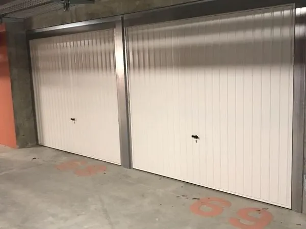 Loue box pour scooters / motos