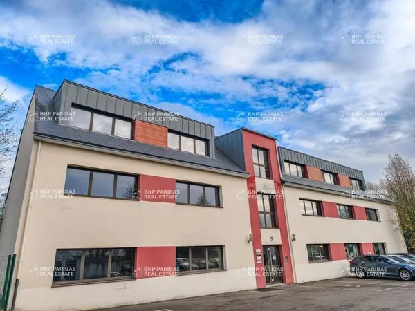 Bureaux 326 m²