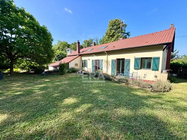 Maison 8 pièces 166 m²