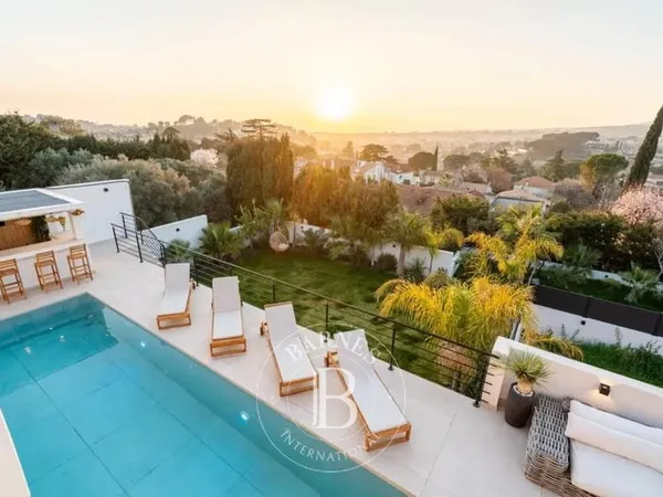 VENTE - ALLAUCH - 13190 - MAISON - VUE PANORAMIQUE - TERRASSE - PISCINE - JARDIN