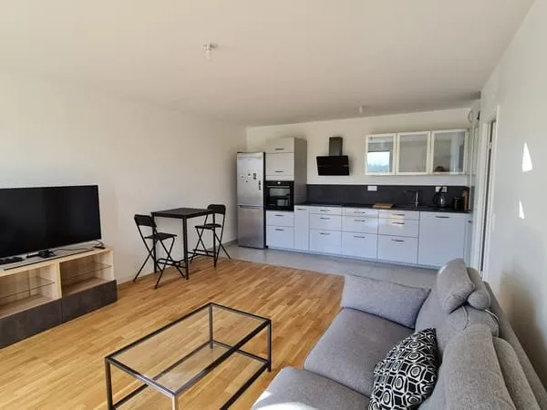 Appartement récent 3 pièces avec grand balcon Gif-sur-Yvet