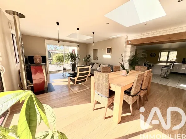 Maison 7 pièces 148 m²