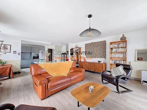 FRESNES - HYPER CENTRE - COUP DE COEUR - 4 PIECES - TERRASSE