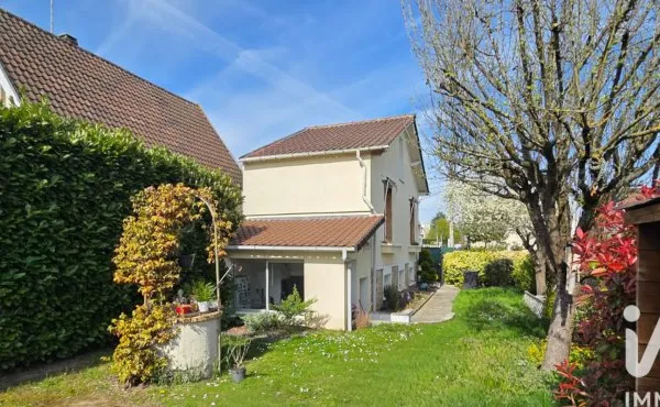 Maison 2 pièces 52 m²