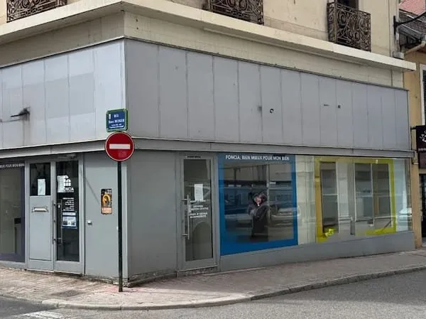 Bureaux 118 m²