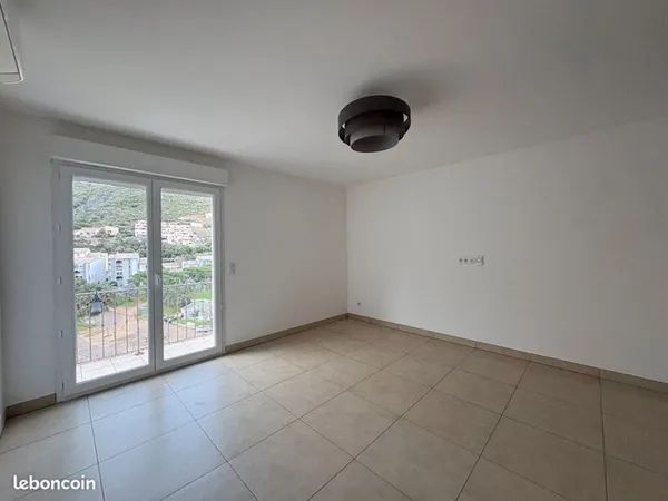 Appartement 3 pièces 63 m²